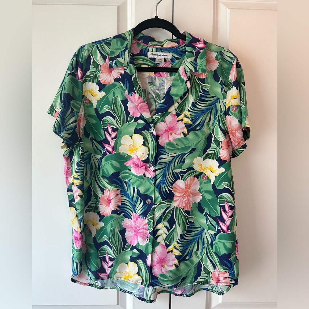 Tommy Bahama Georgia O Reef 100% Silk Women’s Talulla Camp Shirt (Size M)